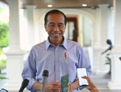 Digoyang Banyak Aksi Ketidak Setujuan, Jokowi Diyakini Tak Akansegera Lengser Paksa