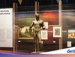 Jangan Kaget, Pameran Ke Prancis Ini Khusus Sebagai Pengunjung Telanjang