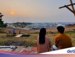 Lagi Viral Nih, Bukit Didekat Pabrik Kendaraan Pribadi Dari Sebab Itu Spot Wisata Dadakan Di Bekasi