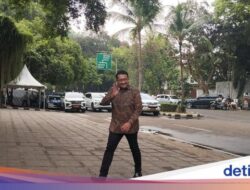 Kepala Negara Prabowo Umumkan Teuku Riefky Harsya Karena Itu Pembantu Presiden Pembantu Presiden Ekonomi Kreatif