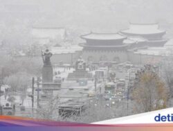 Hujan Salju Ke Seoul Pecahkan Pencapaian, Lumpuhkan Penerbangan-Penyeberangan