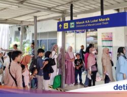 Viral! Penumpang Ngamuk Minta Keberangkatan KA Diprioritaskan