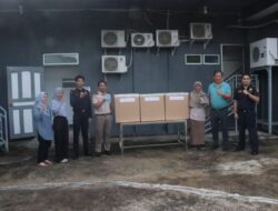 Bea Cukai Ketapang Lepas Produk Ekspor Sarang Burung Walet 39,75 Kilogram Hingga China