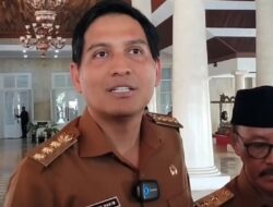 Bima Arya Sarankan Lucky Hakim Pakai Transportasi Umum PP Jakarta-Indramayu Di Magang Di Kemendagri