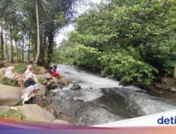 Liburan Murah Meriah Hingga Kaki Gunung Sawal
