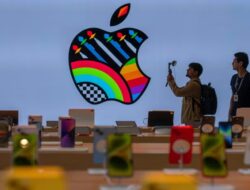 Skuat Cook Beberkan Risiko Besar yang Dihadapi Apple Yang Terkait Di Tarif Produk Impor