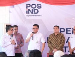 Menaker Tinjau Langsung Penyaluran BSU Untuk Peserta Aktif BPJS Ketenagakerjaan Ke Makassar