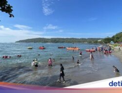 Ngeri, Beredar Tiket Palsu Masuk Pantai Pangandaran