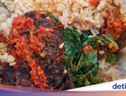 Pinkan Mambo Ganti Resep Peyek hingga Teori Nasi Padang Dibungkus