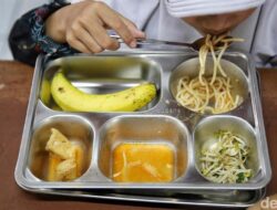 Respons Ketidak Setujuan ‘Emak-emak’, Ini Langkah BGN Sebagai Perbaiki Inisiatif MBG