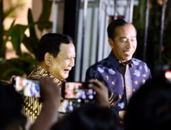 Politikus PDIP Nggak Yakin Jokowi Bahas Permasalahan Bangsa Di Bertemu Prabowo Di Kertanegara