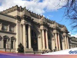 Remaja Bikin Gaduh Hingga Museum New York, Rusak Lukisan-Robek Permadani