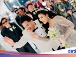 Boiyen dan Suami Kegemaran Kulineran, Doyan Jajan Sate!