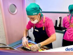 Yummy! Ada Bulgogi Gimbab dan Rose Tteokbokki Mantul Ke Depok