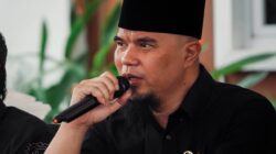 Menolak Tua, Ahmad Dhani Ogah Dipanggil Kakek Jelang Punya Cucu