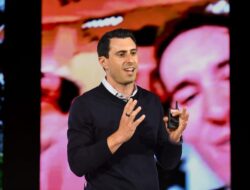 Siapa Adam Presser, Alumni Harvard Pro-China yang Dari Sebab Itu Bos TikTok Amerika?