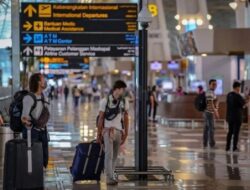 Warga RI Pilih Ke Luar Negeri, Penerbangan Domestik Lesu Di Nataru