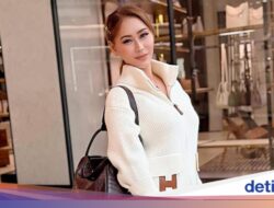 Hangatnya Kebersamaan Inul Daratista dan Keluarga Pada Kulineran