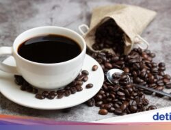 Jangan Stop Mendadak! Begini Tips Aman Kurangi Asupan Minuman Kafein Pada Ramadan