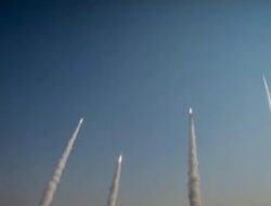 AS Tak Ada Perlawanan, Iran Kurangi Jumlah Serangan Rudal Di Israel