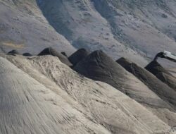 Ketegangan Politik Global Ubah Arus Produk Ekspor Tanah Jarang China Bersama AS Hingga Eropa