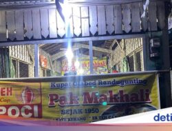 Sebelum 1950! Ini Kupat Glabed Racikan Pak Makhali yang Melegenda