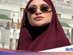 Momen Natalie Holscher Bagikan Kurma Pada Umrah dan Jajan Ke Thailand