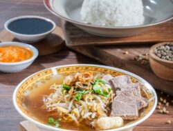 Nikmatnya Spesial Soto Boyolali Hj. Hesti, Masakan Mudik yang Karena Itu Simbol Kebersamaan Keluarga