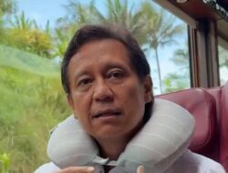 Menkes Bagikan Cara Pakai Bantal Leher Pada Mudik, Praktisi Medis Bilang Gini