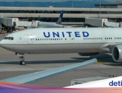 Pesawat United Airlines Diduga Tabrak Drone Hingga Area Udara AS