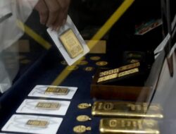 Harga Emas Antam Hari Ini Turun Rp35.000 per Gram, Buyback Ambruk Rp40.000