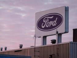 Ford Bakal Jual Pabrik Ke Spanyol Di Geely