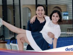 Potret Kebersamaan Barry Tamin dan Caca Tengker Pada Hidangan Bareng