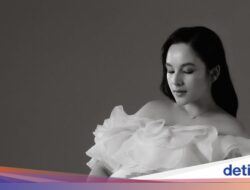 Chelsea Islan Kegemaran Nongkrong Ke Kafe, Minum Minuman hingga Ngemil Donat!