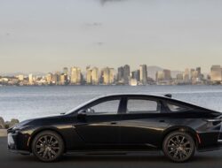 The All-New Lexus ES Bersiap Bawa Evolusi Sedan Mewah Di Tanah Air