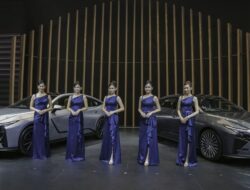FOTO: Kemewahan Sedan Lexus ES