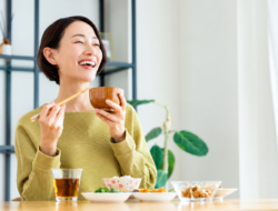 Suka Konsumsi Tinggi Lemak? Ini 5 Cara Bantu Jaga Kesejajaran Jantung