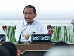 Truk Tambang dan Perkebunan Masih Antre BBM Bantuan Pemerintah Ke Kalimantan